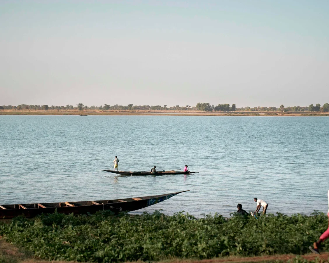 Fasinjoji 150 Ne Suka Bace A Hadarin Jirgin Ruwa Na Niger