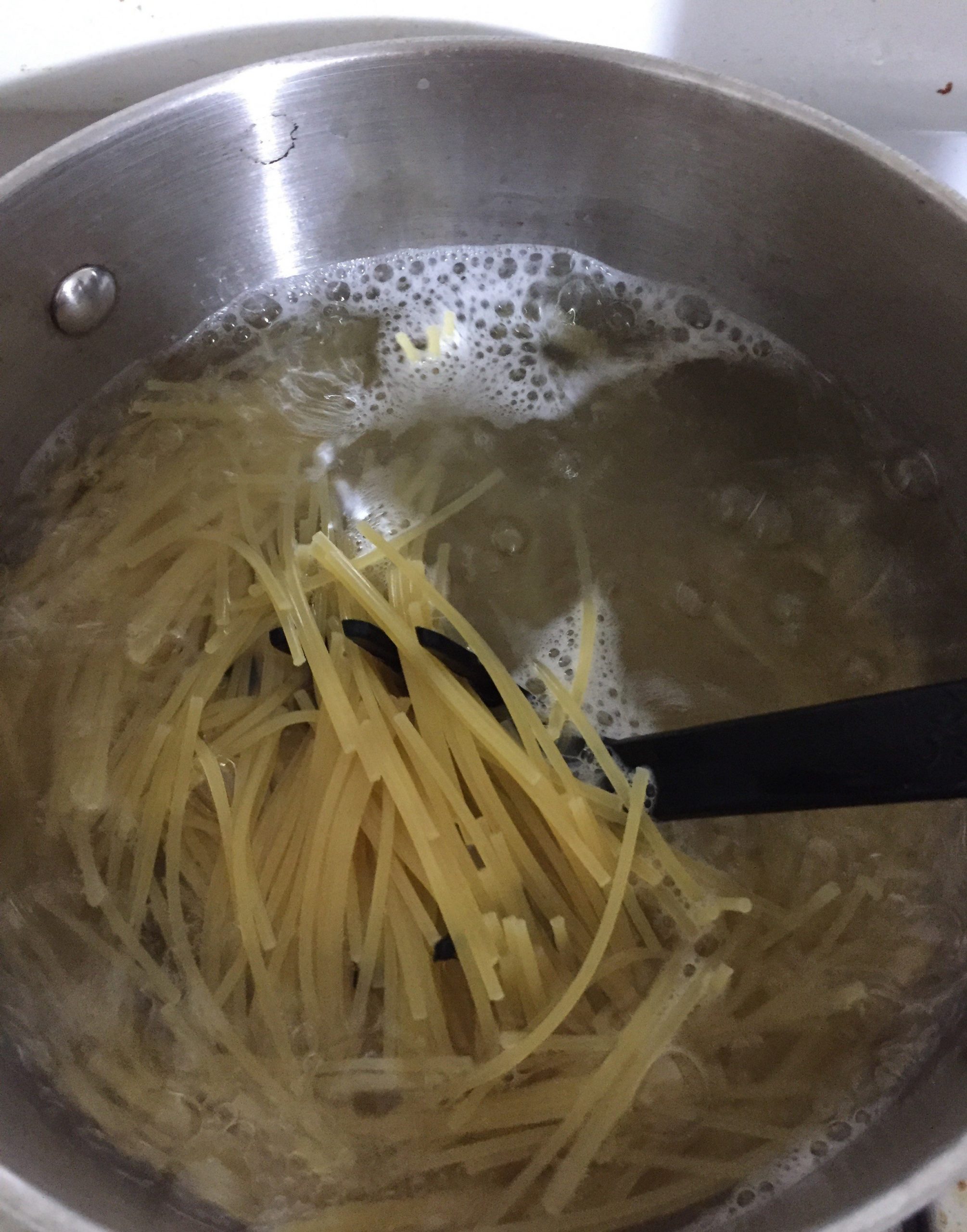 How to make stir fry spaghetti with Nigerian spaghetti brands