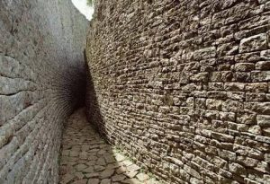 Cultural StoriesThe Great wall of Benin