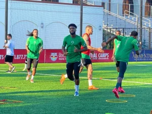 Peseiro leads intense training ahead of Ecuador clash+Photos