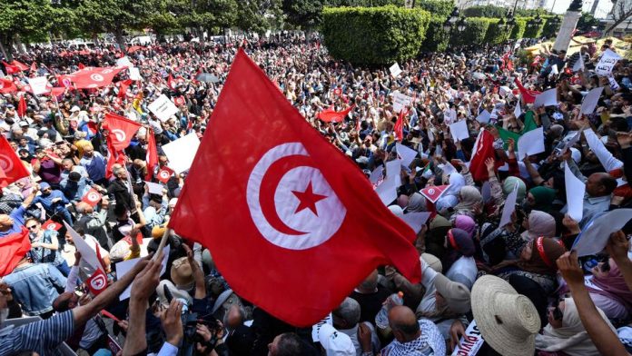 Tunisians take to streets again in protest at constitutional referendum