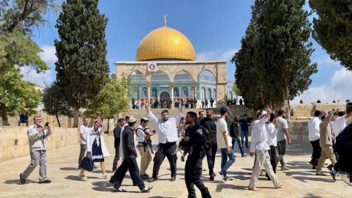 Palestine: FM condemns Israeli settlers for breaking into Al-Aqsa Mosque compound