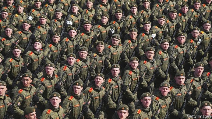 Russia Government Mobilizes 300,000 Reservists: Minister