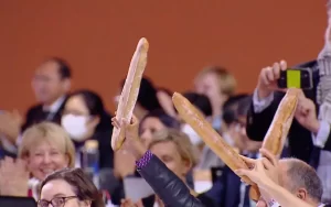 UN grants award to French baguettes