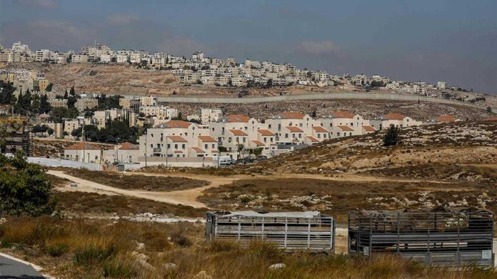 Israel plans to build 18,000 more settlement units in occupied West Bank