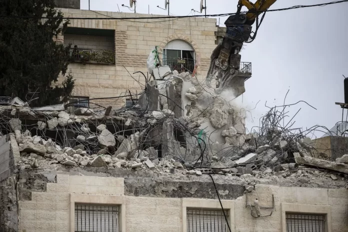 The Israeli army has demolished many Palestinian shops