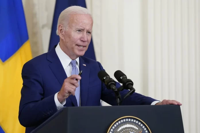 Biden pledges $500m in military aid during Kyiv visit