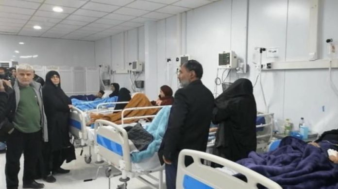 Iran: Schoolgirls hospitalised after suspected poisonings