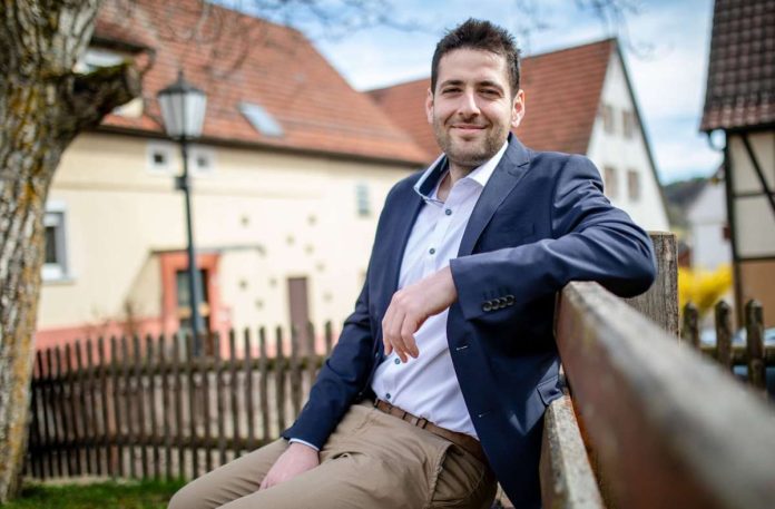 German village elects 29-year-old Syrian refugee as Mayor
