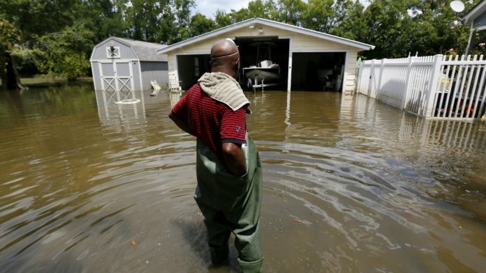 Parents in distress as flood sweeps away their 4-year-old son