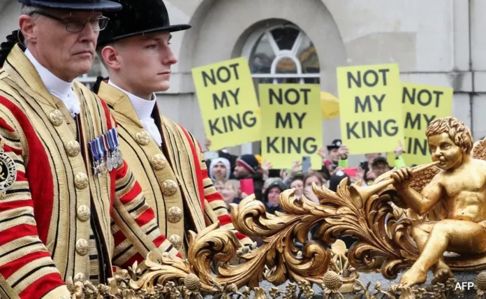 'Not My King' protesters arrested at King Charles' coronation