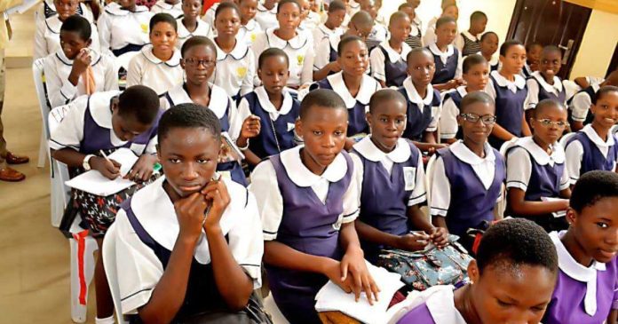 Edo students to attend school 3 days per week over subsidy removal