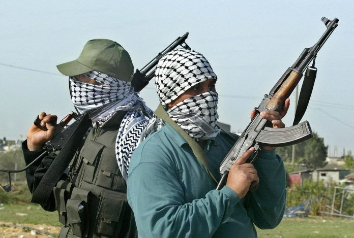 Gunmen attack Army van, steal bags of money in Edo