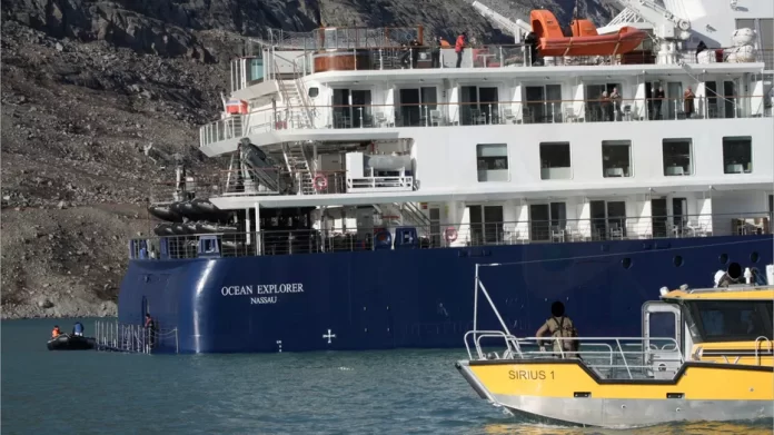 206 passengers onboard a luxury cruise ship stuck in Greenland water