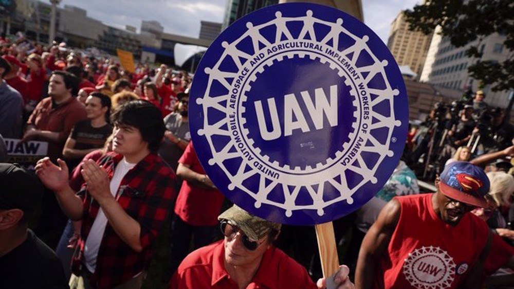 US auto workers union strike to expand if no agreement reached 