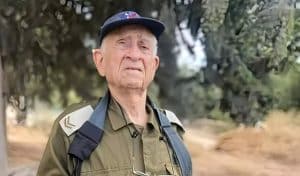 Israeli veteran, 95, rallies troops to 'erase' Palestinian children