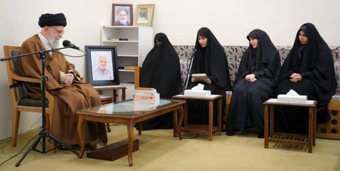 Ayatollah Khamenei met with General Qassem Soleimani's family