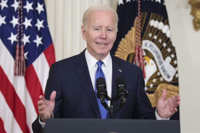 US: Biden showcasing student loan relief efforts at campaigns