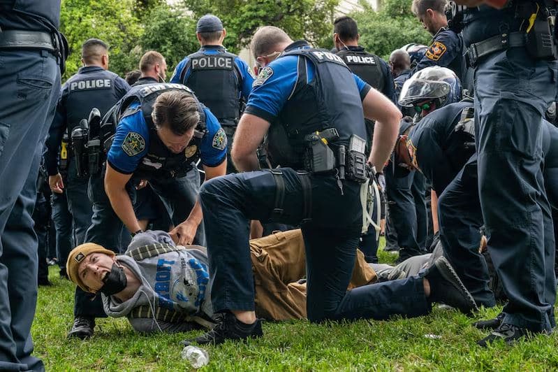 US university protest, claim of democracy and silence over 550 students arrest 