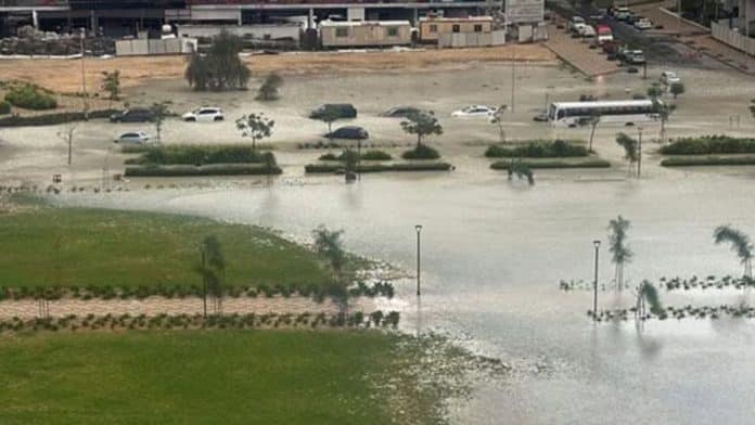 Planes, cars 'float' as Dubai is flooded from heavy rainfall