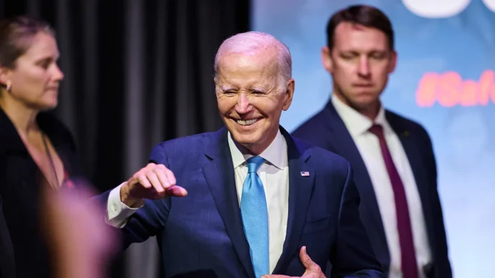 US: Biden's history of bizarre debunked claims - Trust them at your own risk