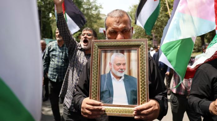 Thousands of Iranians participated in the funeral ceremony of Ismail Haniyeh